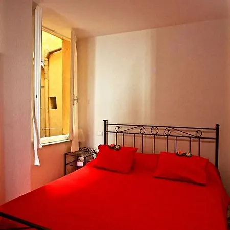 Vacation 2 アパート ヴェルナッツァ